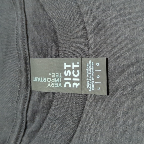 District Zoom Live to Create Men's Short Sleeve Graphic Tee Size Large - NEW - Picture 2 of 5